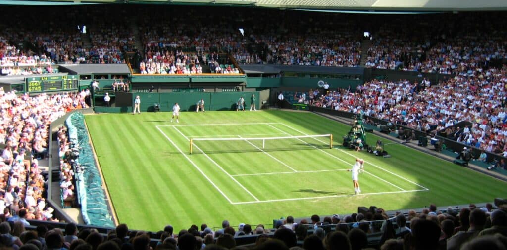 Hurkacz - Federer. Gdzie oglądać za darmo ćwierćfinał Wimbledonu 2021?