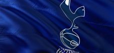 Koguty i The Reds na czele Premier League