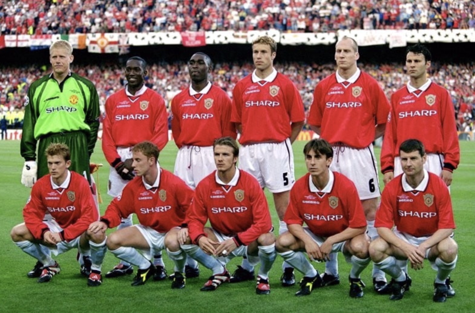 Manchester United 1998-99 - Stream - Skróty Meczów